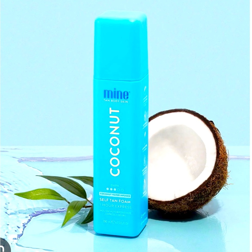 Minetan Tan Body Skin Ultra Hydrating Coconut Water Self Tan Foam Dark Brown